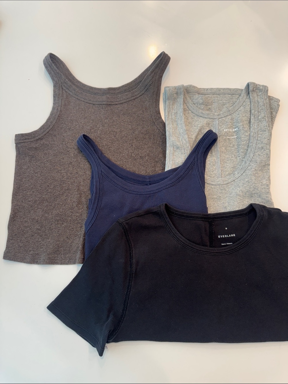Everlane Pack of 4 Ribbed Tanks and Tees - M and L